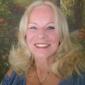 Meet your Posher, Kristina